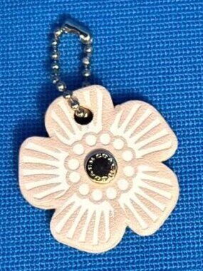COACH FLORAL FLOWER / TEA ROSE HANG TAG CHARM BALL CHAIN CLASP KEYCHAIN HANDBAG